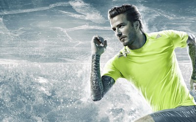 博鱼电竞热议-埃里克森任意球助攻马夏尔头球